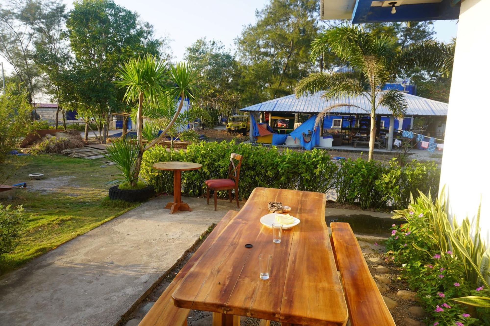 Club Monet Beachfront Resort By Cocotel Cabangan Eksteriør billede