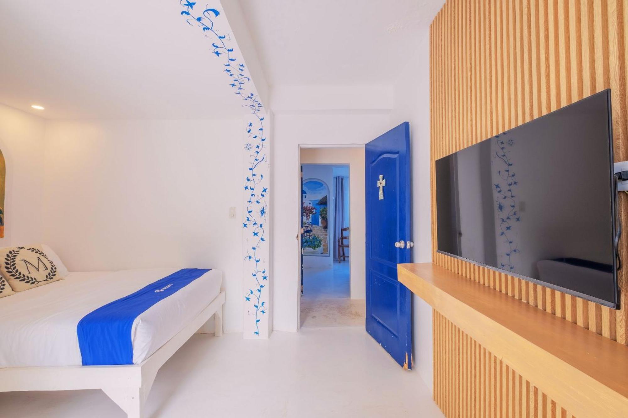Club Monet Beachfront Resort By Cocotel Cabangan Værelse billede